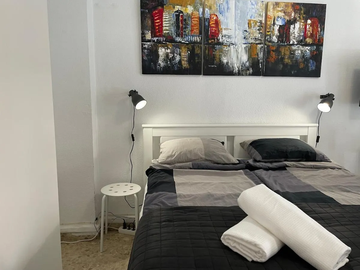 Apartment Fuengirola, Los Boliches - Nice Studio Right On The Beach. Spain