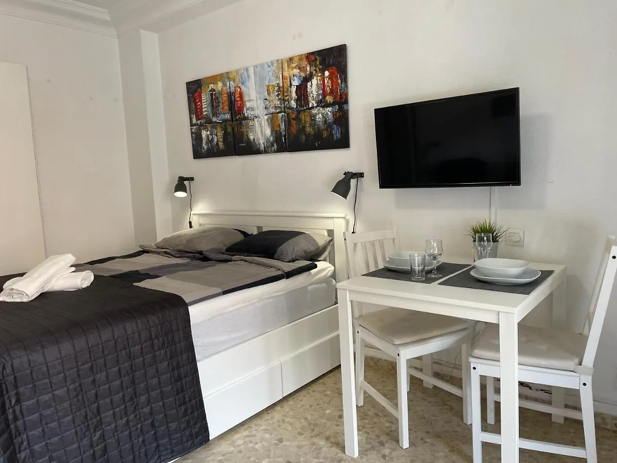 Fuengirola, Los Boliches - Nice Studio Right On The Beach. 0*, 丰希罗拉 西班牙