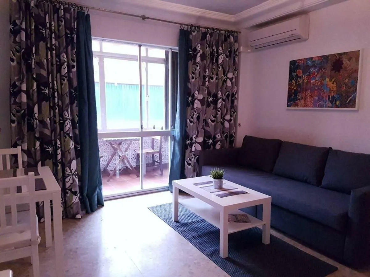 Fuengirola, Los Boliches - Nice Studio Right On The Beach. 0*, Fuengirola