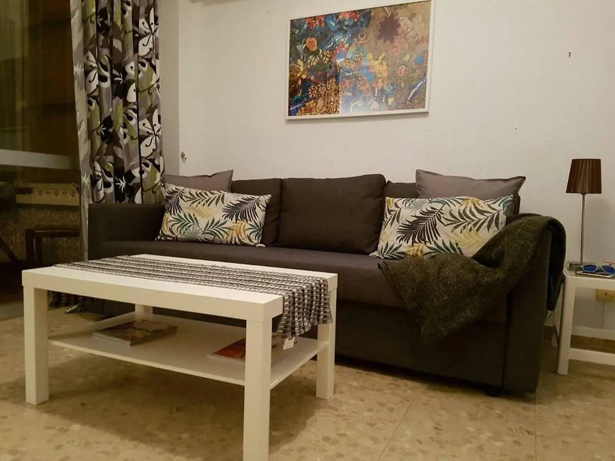 Fuengirola, Los Boliches - Nice Studio Right On The Beach. 公寓
