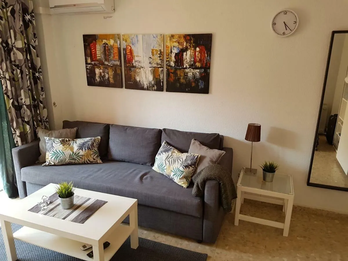 Fuengirola, Los Boliches - Nice Studio Right On The Beach.
